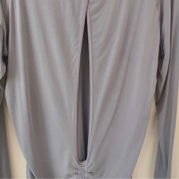 Lululemon long sleeve shirt! - Picture 2 of 4